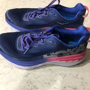 Hoka womens bondi 5 running shoes